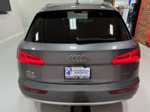 More photos of 2018 Audi Q5 Premium Plus w/Technology Value Pkg Sport Utility 4D at Universal Imports of Rochester, NY