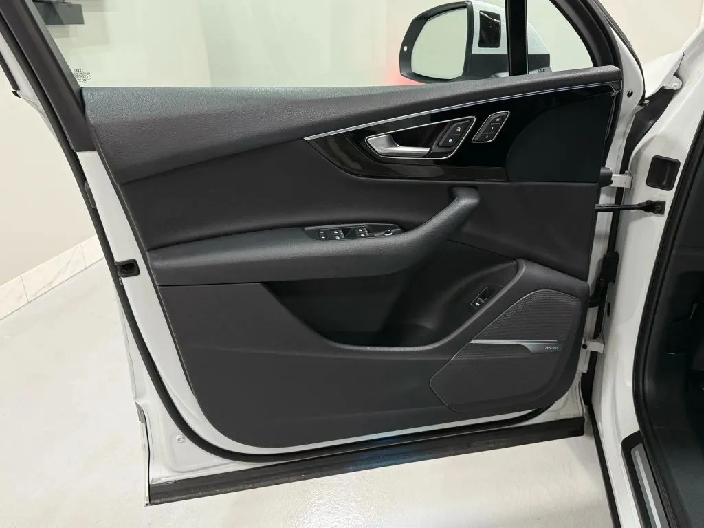 2018 Audi Q7 Premium Plus - Photo 8