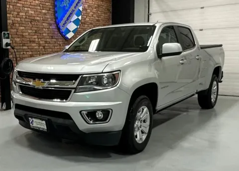 Silver 2018 Chevrolet Colorado Crew Cab LT Pickup 4D 5 ft for sale in Rochester, NY