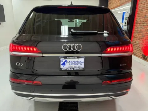 More photos of 2023 Audi Q7 45 TFSI Premium Sport Utility 4D at Universal Imports of Rochester, NY