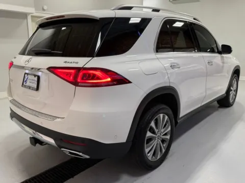 More photos of 2020 Mercedes-Benz GLE 350 4MATIC Sport Utility 4D at Universal Imports of Rochester, NY