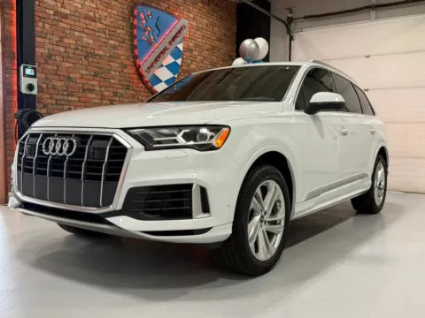 White 2023 Audi Q7 55 TFSI Premium Plus Sport Utility 4D for sale in Rochester, NY