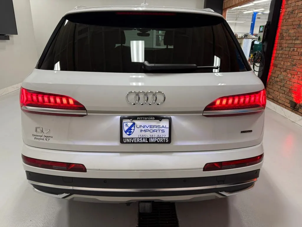 2023 Audi Q7 Premium Plus - Photo 4