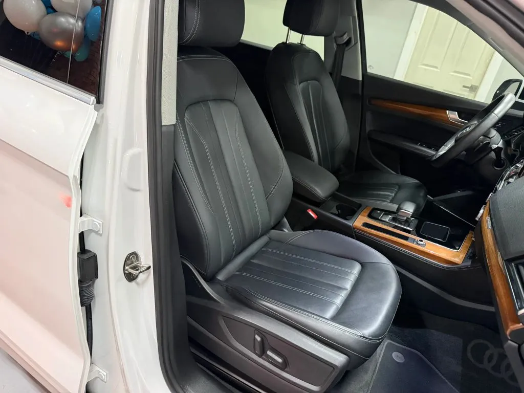 2023 Audi Q5 Premium Plus - Photo 18