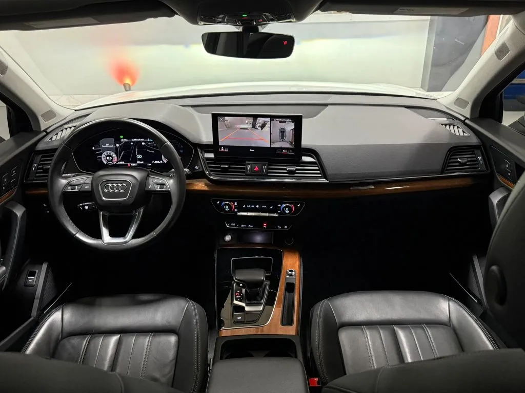 2023 Audi Q5 Premium Plus - Photo 11