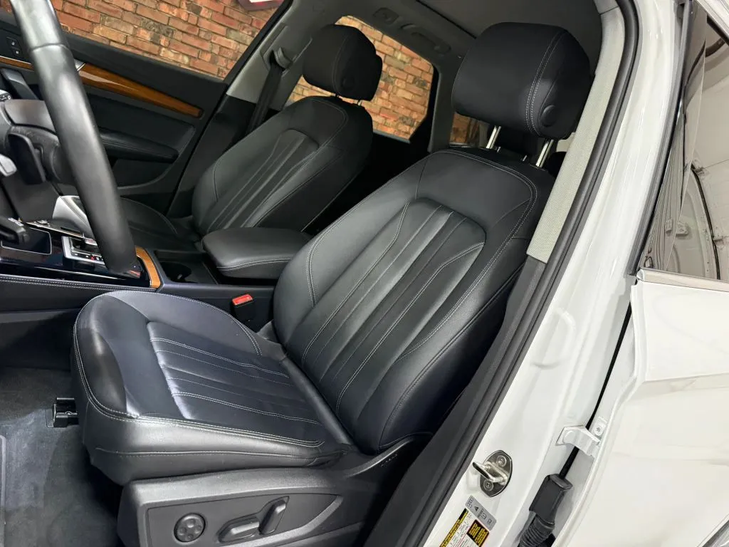 2023 Audi Q5 Premium Plus - Photo 9