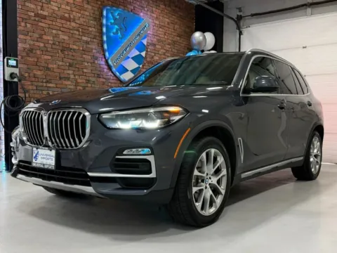 Gray 2021 BMW X5 xDrive40i Sport Utility 4D for sale in Rochester, NY