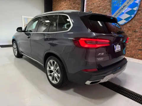 Another view of 2021 BMW X5 xDrive40i Sport Utility 4D for sale in Rochester, NY at Universal Imports of Rochester