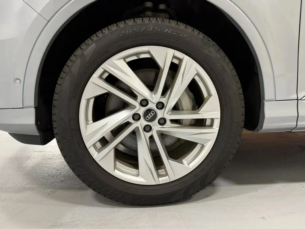 2022 Audi Q7 Premium Plus - Photo 22