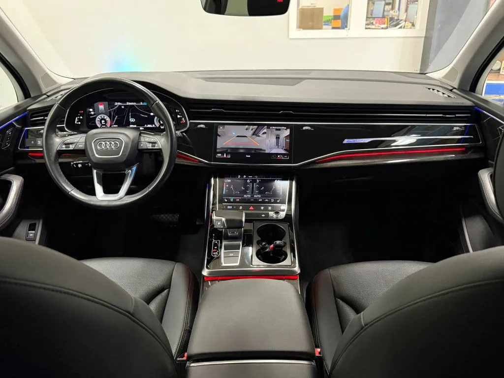 2022 Audi Q7 Premium Plus - Photo 9