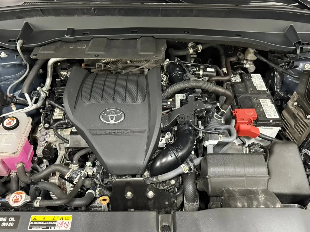2024 Toyota Grand Highlander Limited - Photo 21
