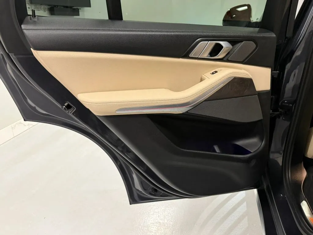 2021 BMW X5 40i - Photo 12