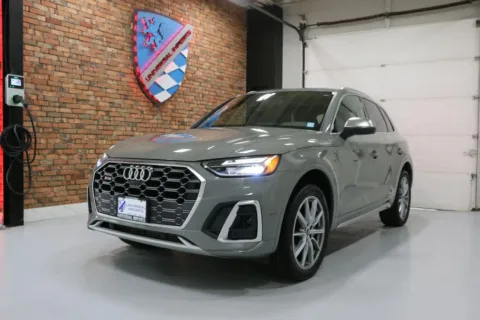 Gray 2021 Audi SQ5 Premium Plus Sport Utility 4D for sale in Rochester, NY
