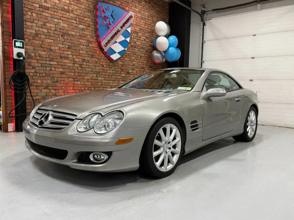 Beige 2007 Mercedes-Benz SL-Class SL 550 Roadster 2D for sale in Rochester, NY