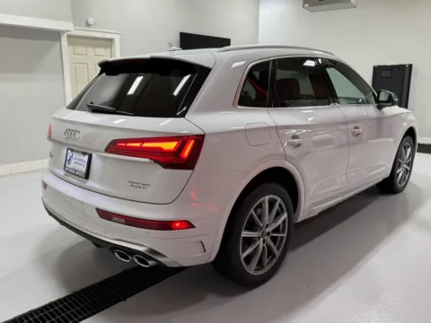 More photos of 2021 Audi SQ5 Premium Plus Sport Utility 4D at Universal Imports of Rochester, NY