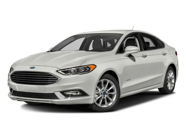2017 Ford Fusion SE's photo