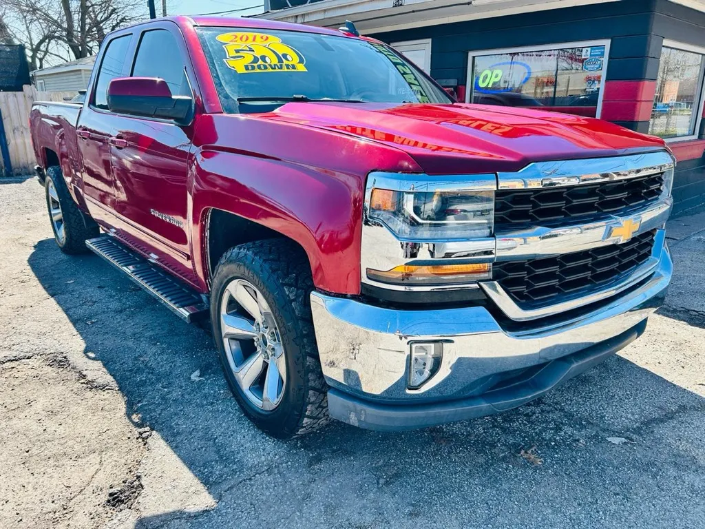 Red 2019 CHEVROLET SILVERADO 1500 LT for sale in Hammond, IN