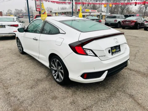 More photos of 2019 HONDA CIVIC TOURING at Elite Auto Sales Hammond, IN