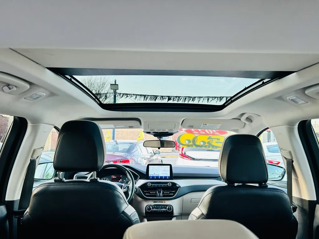 2022 Ford Escape SEL - Photo 12