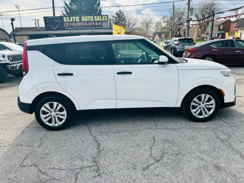 More photos of 2022 KIA SOUL LX at Elite Auto Sales Hammond, IN