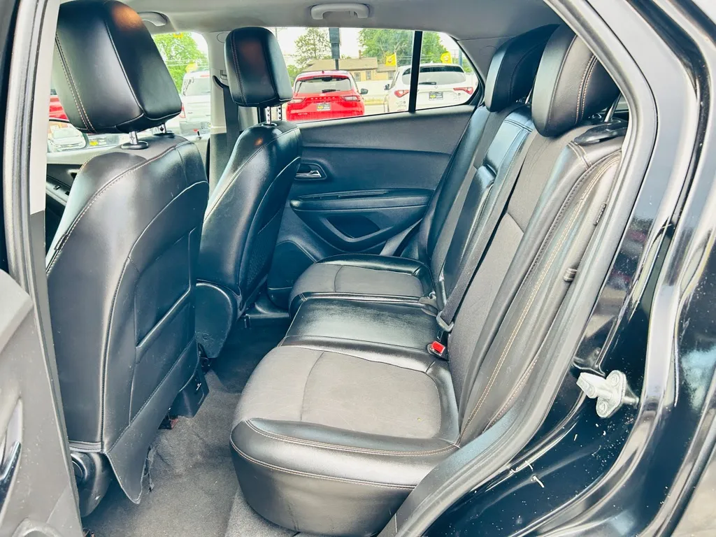 2019 Chevrolet Trax LT - Photo 13