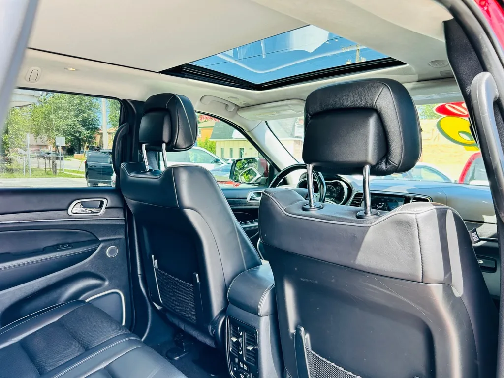 2020 Jeep Grand Cherokee Summit - Photo 20