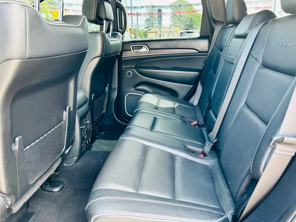 2020 Jeep Grand Cherokee Summit - Photo 22