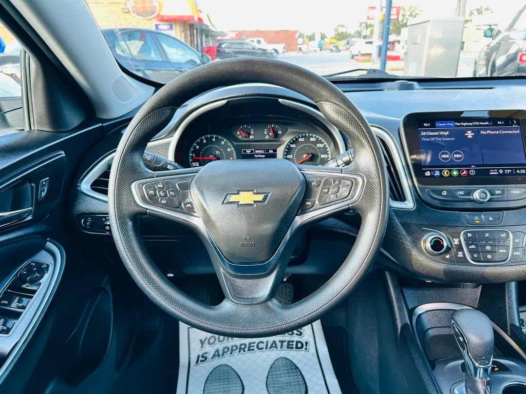 2024 Chevrolet Malibu 1LT - Photo 12