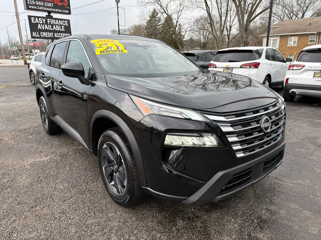 Black 2025 NISSAN ROGUE SV for sale in Hobart, IN