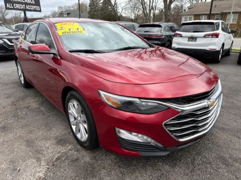 Red 2022 CHEVROLET MALIBU LT for sale in Hobart, IN