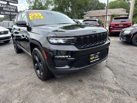 Black 2023 JEEP GRAND CHEROKEE LIMITED for sale in Hobart, IN
