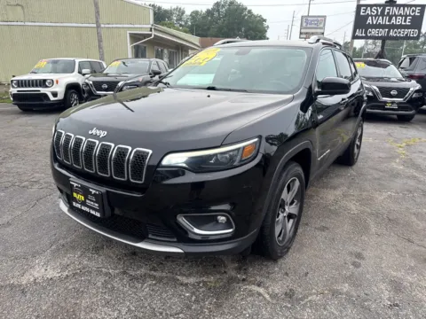 Another view of 2019 JEEP CHEROKEE LIMITED for sale in Hobart, IN at Elite Auto Sales Hobart