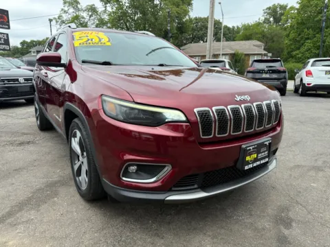 Red 2019 JEEP CHEROKEE LIMITED for sale in Hobart, IN
