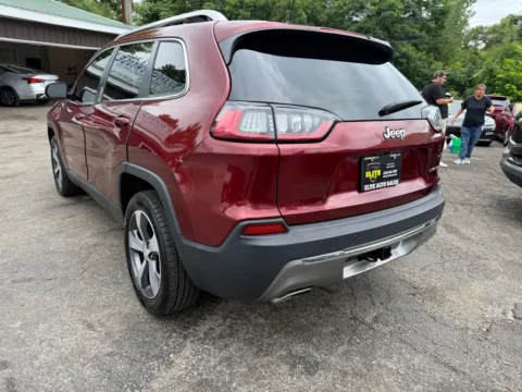 More photos of 2019 JEEP CHEROKEE LIMITED at Elite Auto Sales Hobart, IN