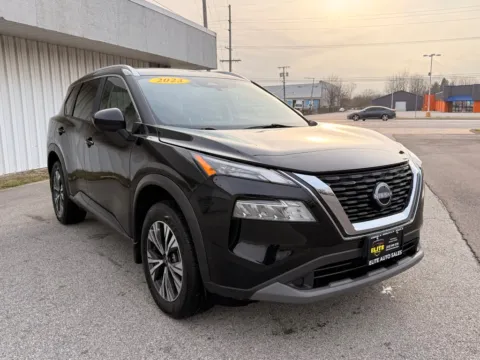 Black 2023 NISSAN ROGUE SV for sale in Merrillville, IN