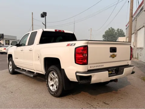 More photos of 2016 CHEVROLET SILVERADO 1500 LT at Elite Auto Sales Merrillville, IN