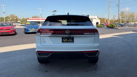 More photos of 2025 VOLKSWAGEN ATLAS CROSS SPO SE at Elite Auto Sales Merrillville, IN