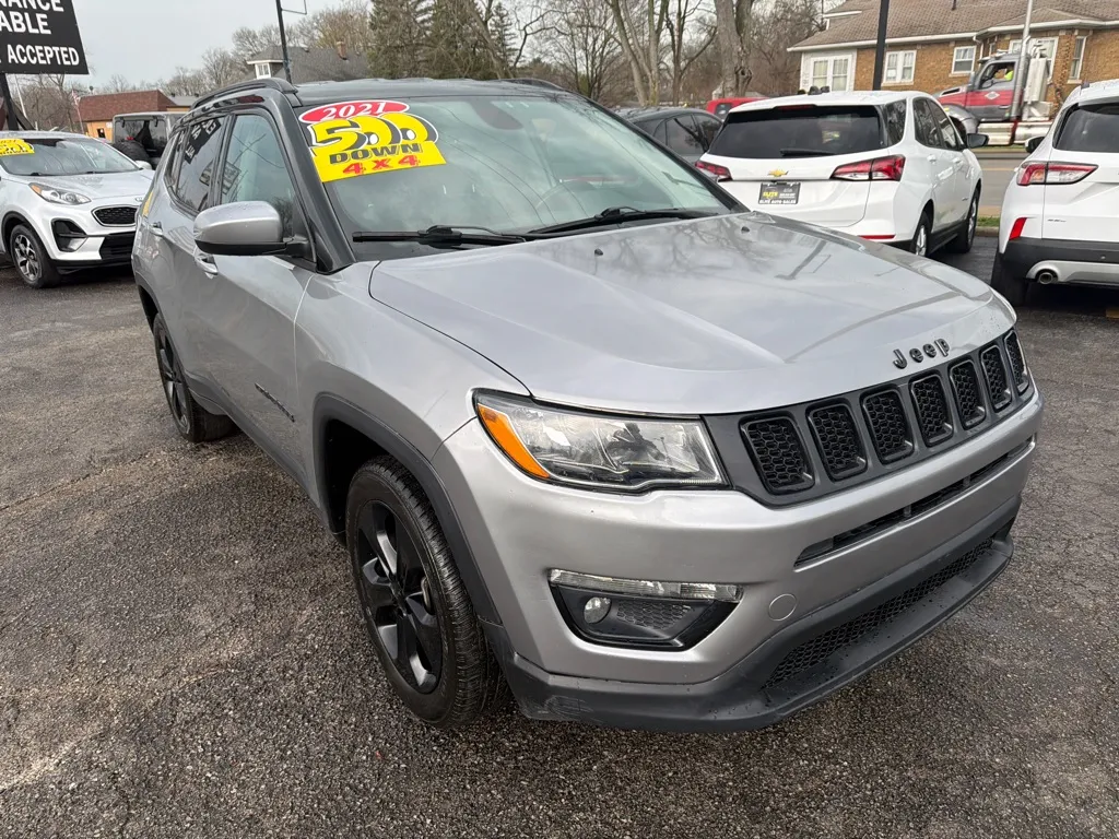 Silver 2021 JEEP COMPASS LATITUDE for sale in Hobart, IN