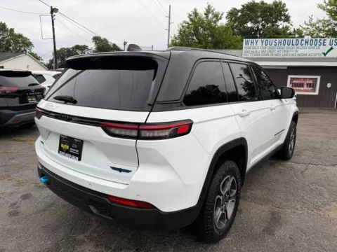 More photos of 2023 JEEP GRAND CHEROKEE TRAILHAWK 4XE at Elite Auto Sales Hobart, IN