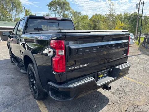 More photos of 2020 GMC SIERRA 1500 SLT at Elite Auto Sales Hobart, IN