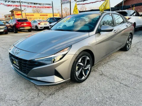 Another view of 2023 HYUNDAI ELANTRA SEL for sale in Hammond, IN at Elite Auto Sales Hammond