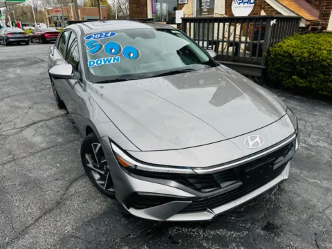 Photos of 2024 HYUNDAI ELANTRA LIMITED for sale in Highland, IN at Pro Auto Finance Highland