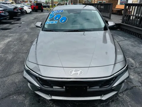 More photos of 2024 HYUNDAI ELANTRA LIMITED at Pro Auto Finance Highland, IN