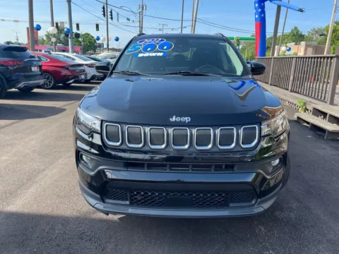 Photos of 2022 JEEP COMPASS LATITUDE LUX for sale in Highland, IN at Pro Auto Finance Highland