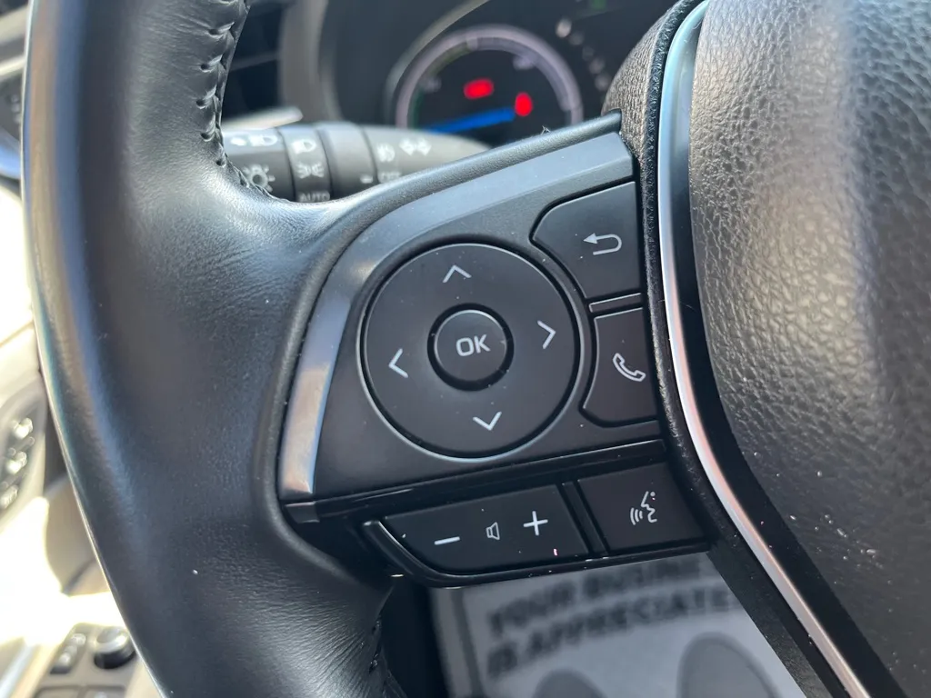 2024 Toyota Venza XLE - Photo 15