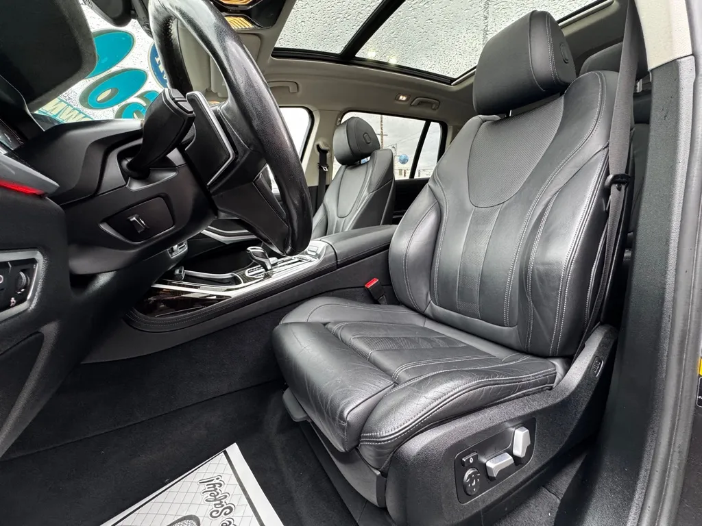 2021 BMW X7 40i - Photo 13