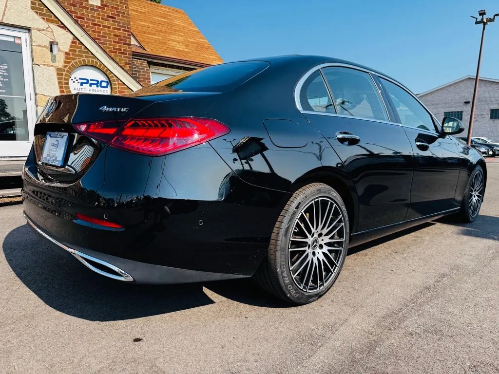 2025 Mercedes-Benz C-Class Sedan C 300 - Photo 11