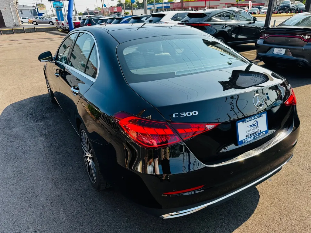 2025 Mercedes-Benz C-Class Sedan C 300 - Photo 8