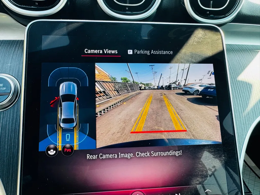 2025 Mercedes-Benz C-Class Sedan C 300 - Photo 29