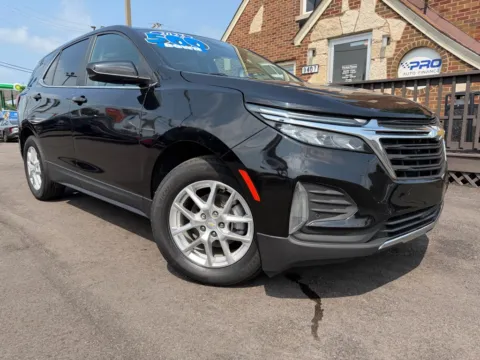 Black 2022 CHEVROLET EQUINOX LT for sale in Highland, IN